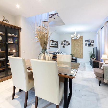 Alohamundi Velarde Apartment Севиля Екстериор снимка