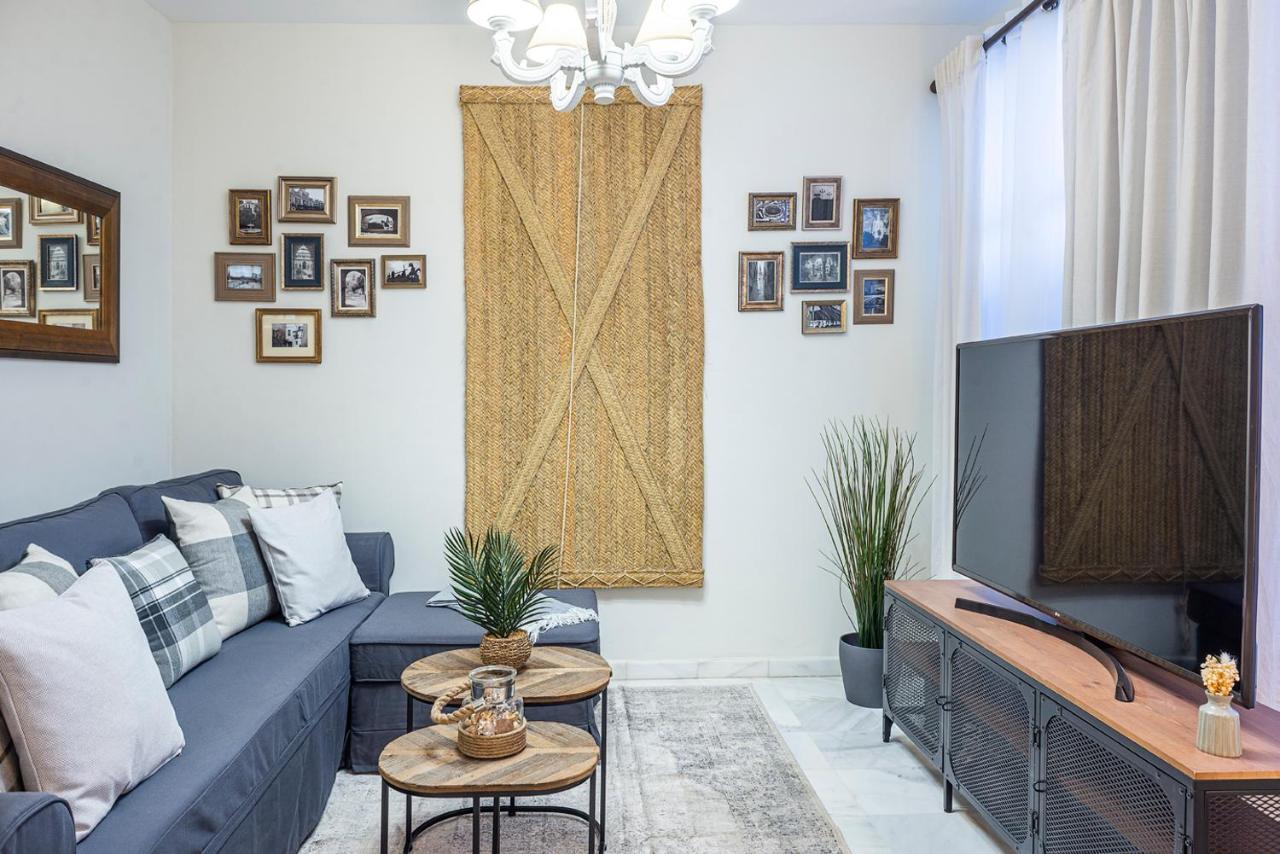 Alohamundi Velarde Apartment Севиля Екстериор снимка