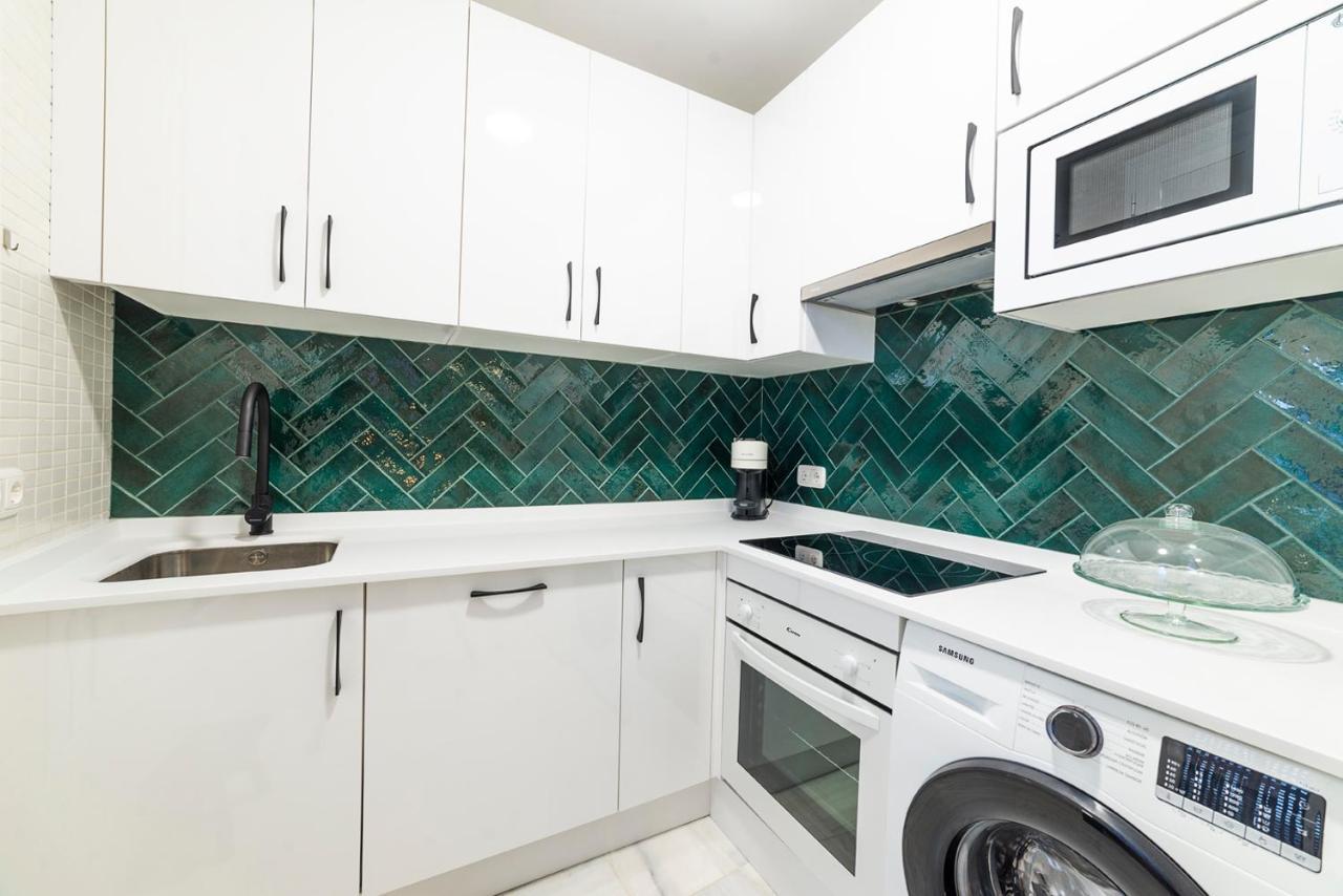 Alohamundi Velarde Apartment Севиля Екстериор снимка